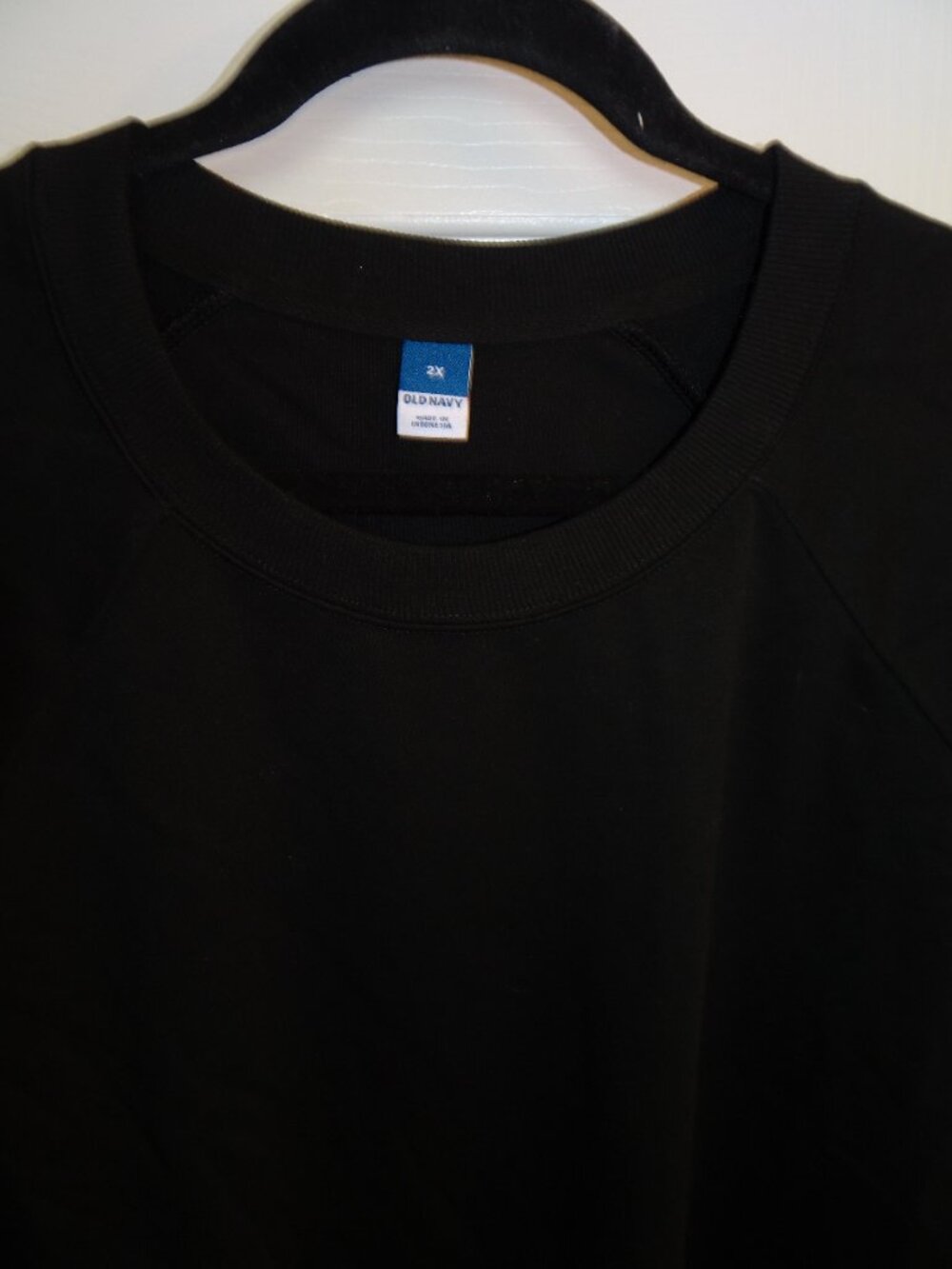 New Old Navy Solid Black Crewneck Plus Size Sweatshirt - Picture 3 of 6